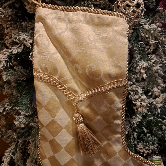 Luxury Stocking Checkerboard - Picture 2 of 6
